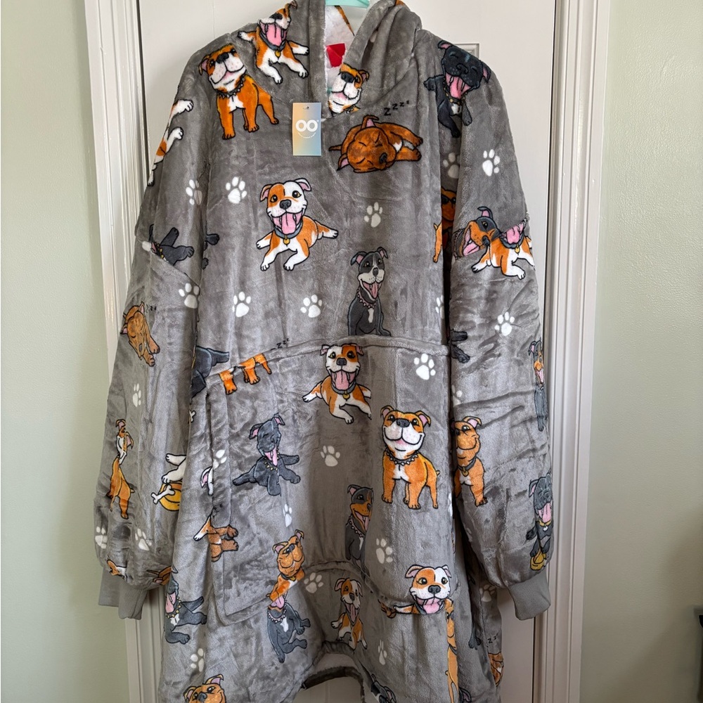 Cozy Gray Dog Print Oodie